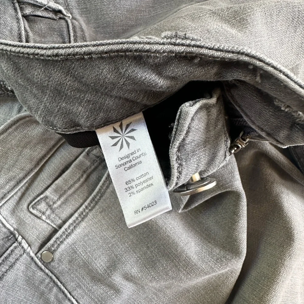 Athleta Sculptek Skinny Jean in Quartz Wash Size 4 Denim Athleisure Hiking - Picture 8 of 8